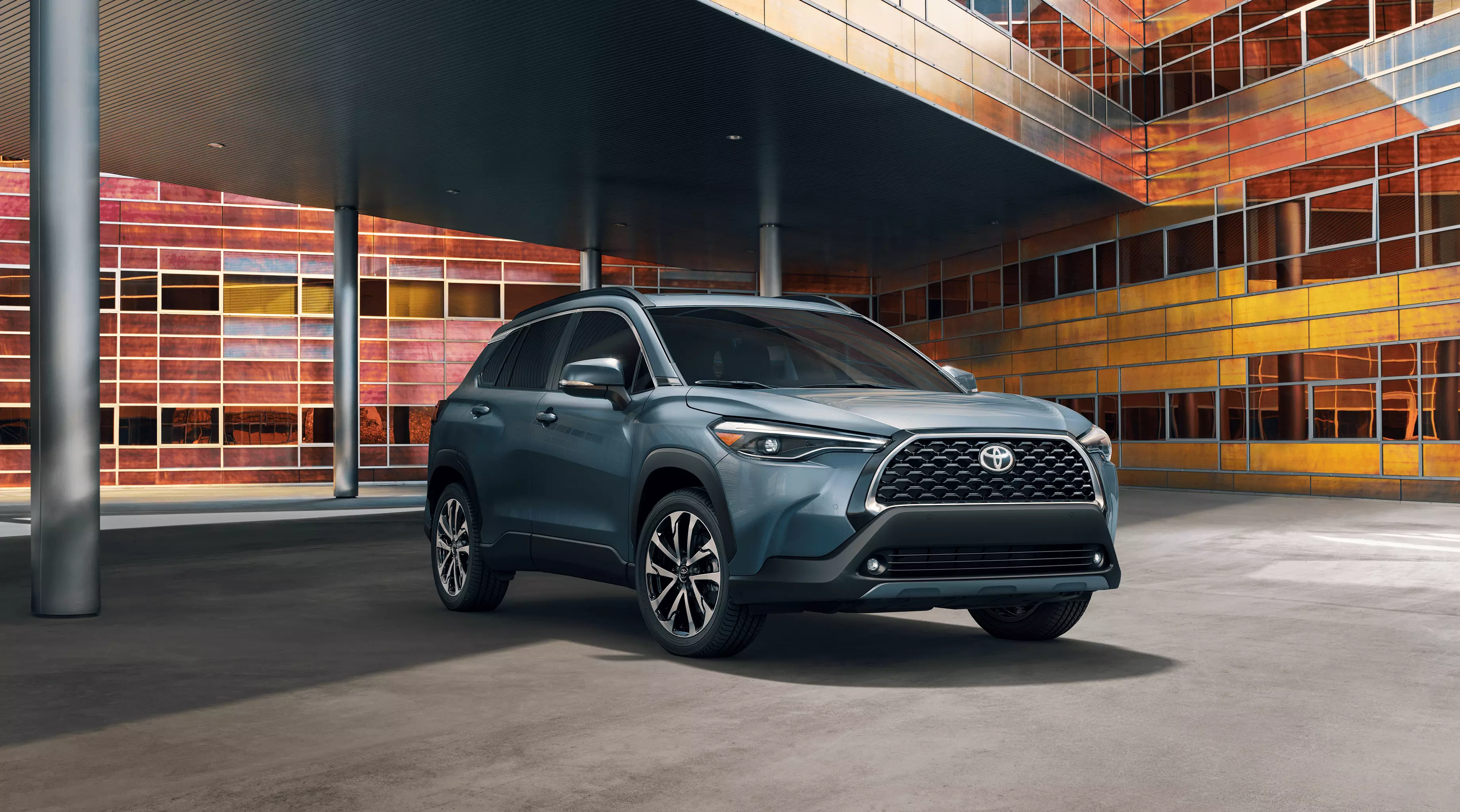 Introducing The New Toyota Corolla Cross 2022 UAE